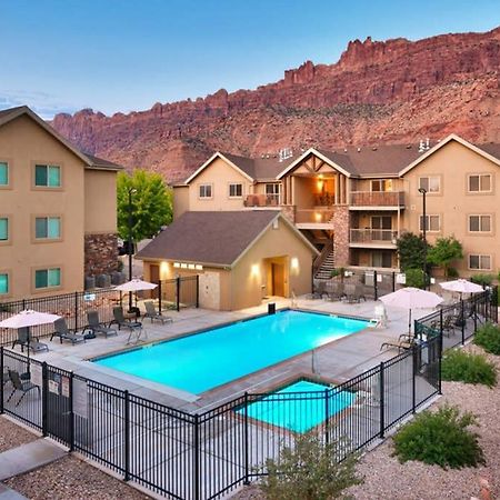 5K Top Floor Redcliff Condo, Pool & Hot Tub Moab Kültér fotó